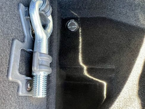 Used 2024 Lucid Air Touring image 23