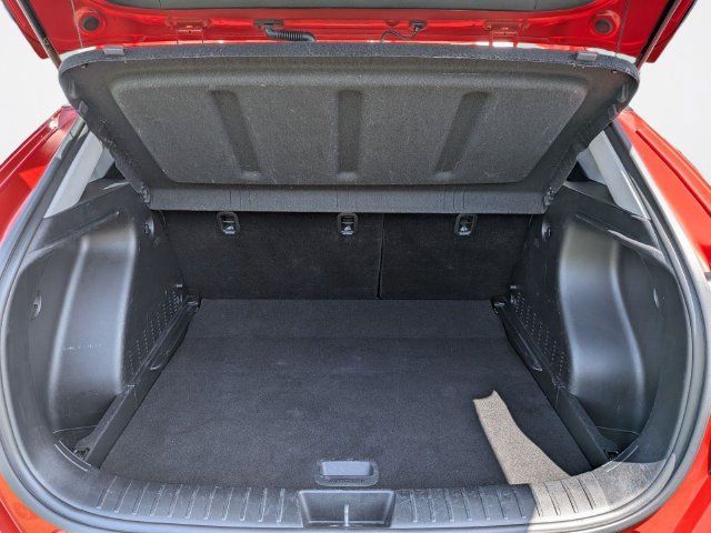 Used 2025 Hyundai Kona SEL AWD/4WD image 12
