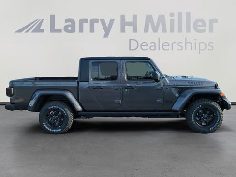 New 2026 Jeep Gladiator Willys image 6