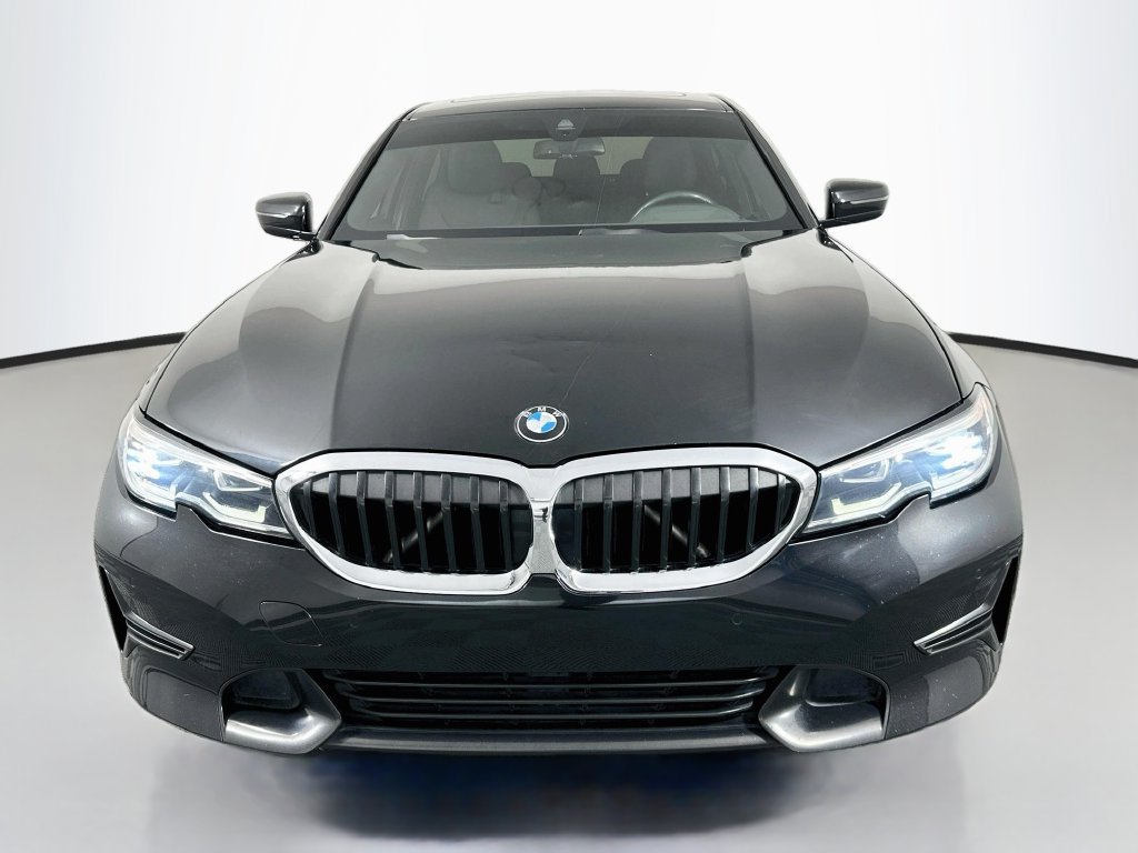 Used 2019 BMW 330i Sedan w/ Premium Package RWD image 2