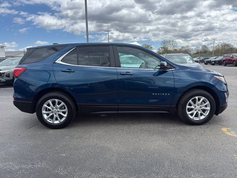 Used 2021 Chevrolet Equinox LT FWD image 4