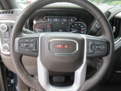Used 2021 GMC Sierra 1500 SLE AWD/4WD image 22