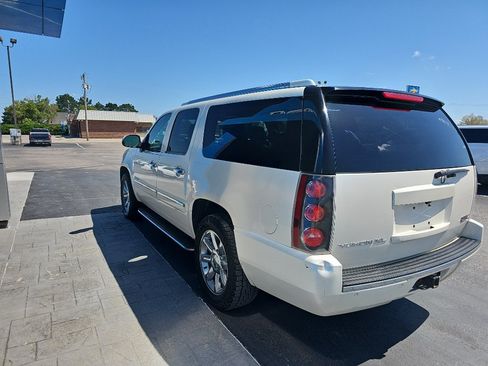 Used 2013 GMC Yukon XL Denali AWD/4WD image 17