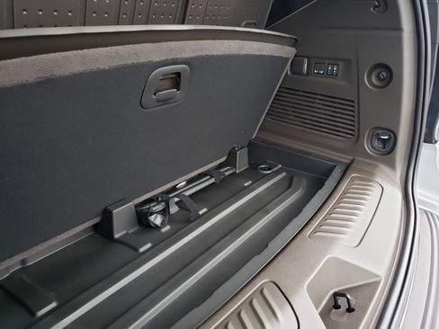 New 2026 Chevrolet Tahoe LT w/ Comfort Package image 11