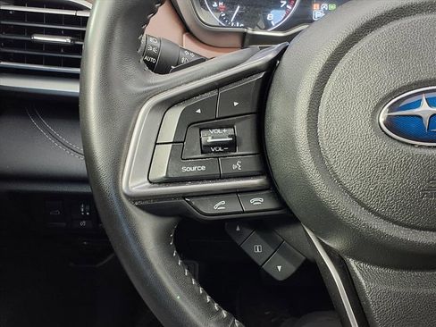 Used 2020 Subaru Outback Touring w/ Popular Package #2 image 11