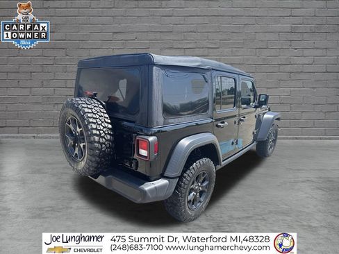 Used 2022 Jeep Wrangler Unlimited Sport AWD/4WD image 3