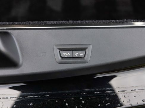 Certified 2019 Rolls-Royce Cullinan image 64