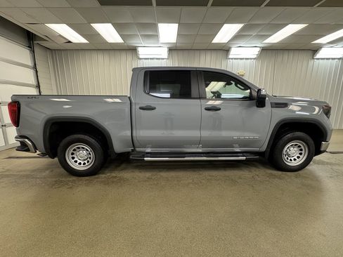 Used 2024 GMC Sierra 1500 Pro w/ Pro Value Package image 5