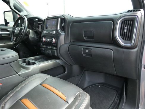 Certified 2021 GMC Sierra 1500 AT4 w/ AT4 Premium Package AWD/4WD image 24