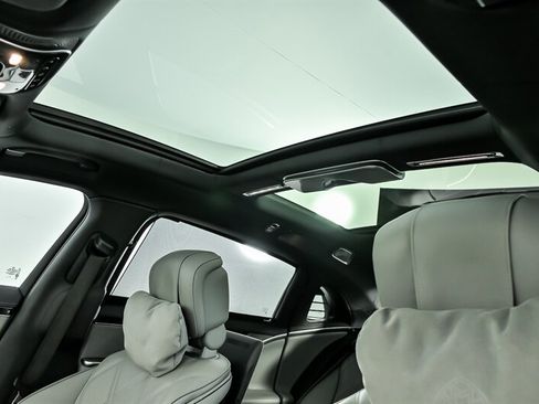 Used 2024 Mercedes-Benz Maybach S 680 4MATIC image 25