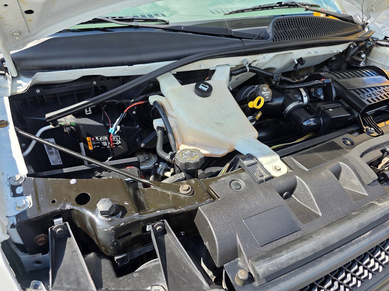 Used 2019 Chevrolet Express 3500 LS RWD image 21