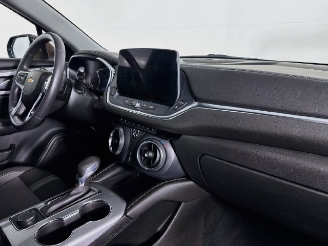 Used 2023 Chevrolet Blazer LT w/ Driver Confidence Package FWD image 27
