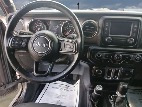 Used 2020 Jeep Wrangler Sport image 10