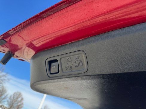 Certified 2021 Ford Expedition Max XLT image 32