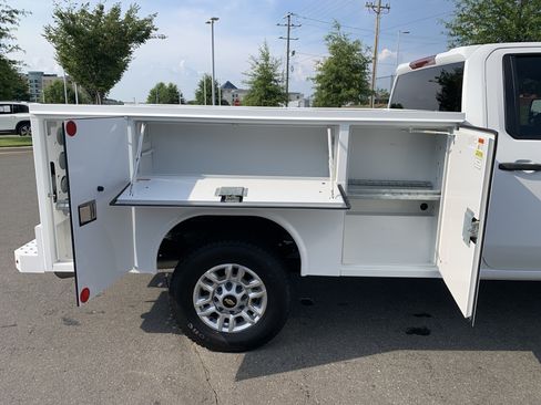 Used 2024 Chevrolet Silverado 2500 W/T w/ WT Convenience Package AWD/4WD image 44