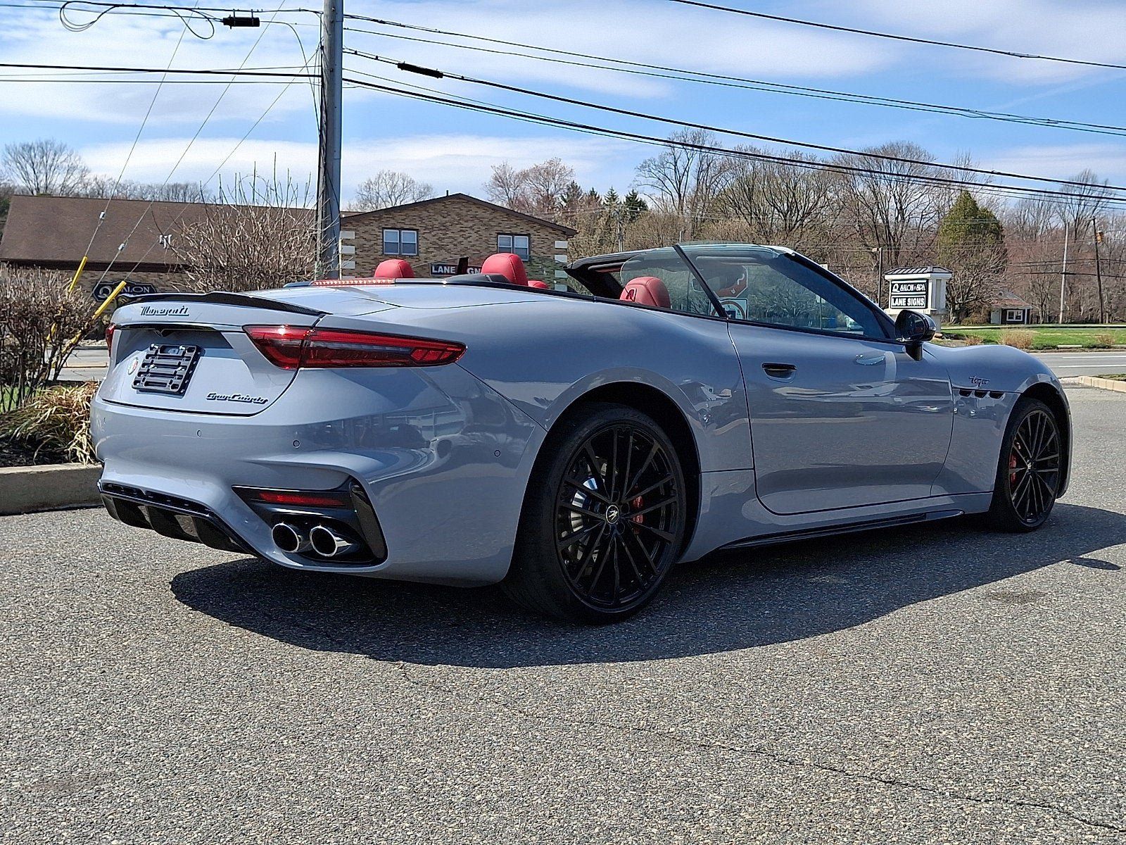 Used 2024 Maserati GranCabrio Trofeo AWD/4WD image 5
