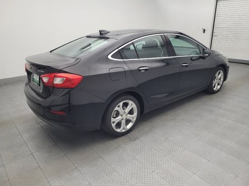 Used 2017 Chevrolet Cruze Premier FWD image 10
