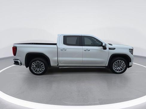 Used 2023 GMC Sierra 1500 Denali Ultimate AWD/4WD image 2