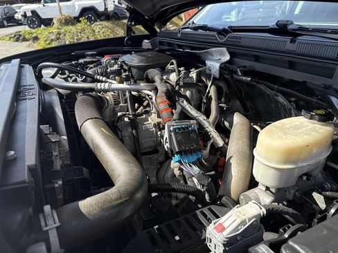 Used 2015 GMC Sierra 3500 Denali image 18