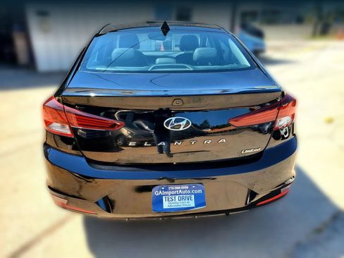 Used 2019 Hyundai Elantra Limited w/ Cargo Package FWD image 12