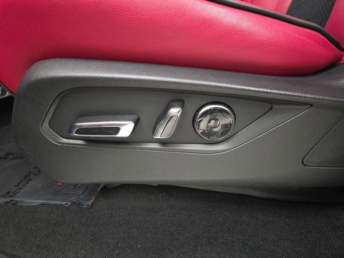 Used 2022 Acura MDX A-Spec image 13