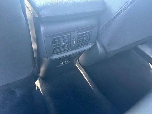 Certified 2025 Toyota RAV4 XLE AWD/4WD image 8