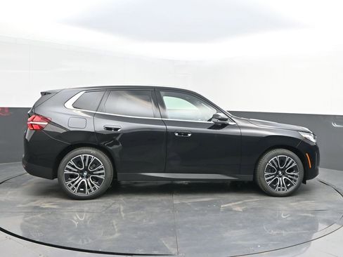 Used 2025 BMW X3 xDrive30i w/ Premium Package image 6