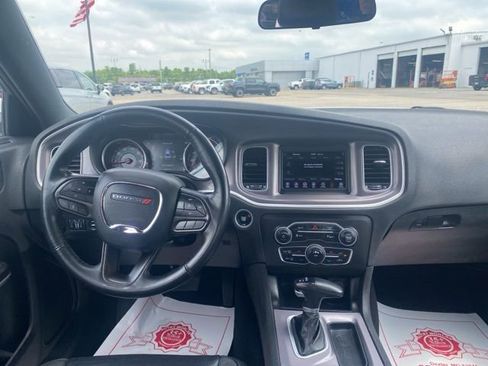 Used 2022 Dodge Charger SXT w/ Leather Interior Group image 14