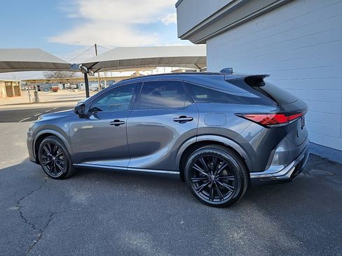 Used 2024 Lexus RX 500h F Sport w/ Convenience Package image 2