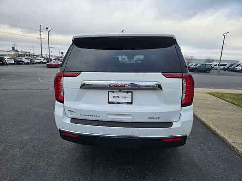 Used 2023 GMC Yukon XL SLT AWD/4WD image 7