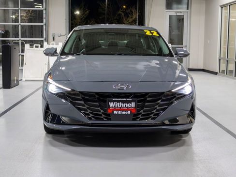 Certified 2022 Hyundai Elantra Limited w/ Cargo Package image 4