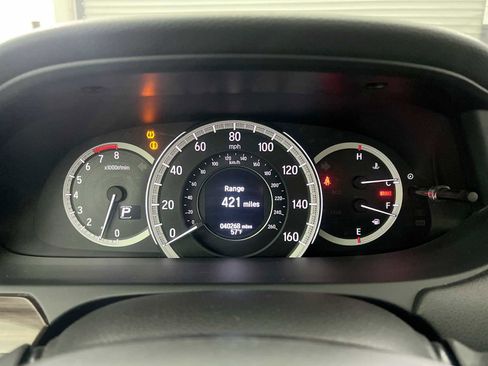 Used 2017 Honda Accord EX-L image 10