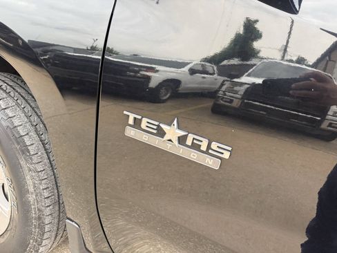 Used 2019 Chevrolet Silverado 1500 LT w/ Texas Edition RWD image 36