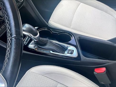 Used 2020 Buick Encore GX Preferred w/ Sport Touring Package FWD image 20