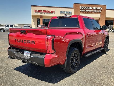 Used 2025 Toyota Tundra Limited AWD/4WD image 4