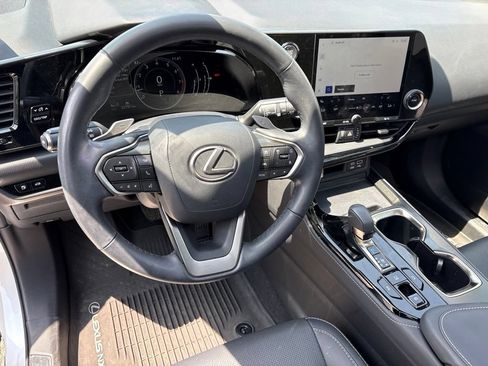Certified 2024 Lexus NX 250 FWD w/ Towing Package (2000 Lbs) image 13