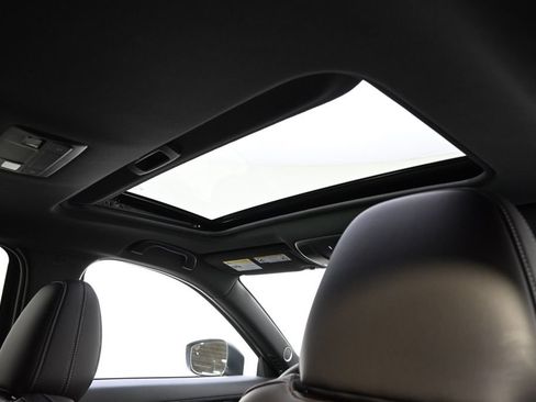 Used 2025 MAZDA CX-5 Signature AWD/4WD image 19