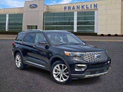 Certified 2023 Ford Explorer Platinum w/ Technology Package