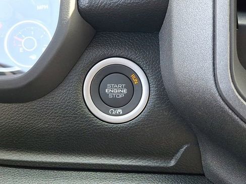New 2026 RAM 1500 Express AWD/4WD image 19
