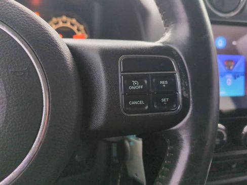 Used 2016 Jeep Patriot High Altitude image 25