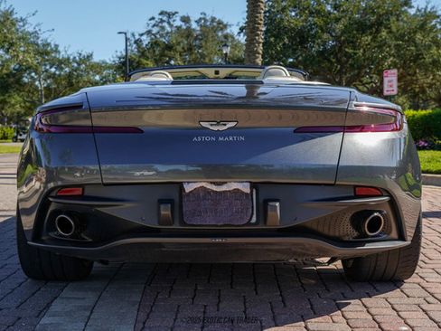 Used 2020 Aston Martin DB11 Volante image 7