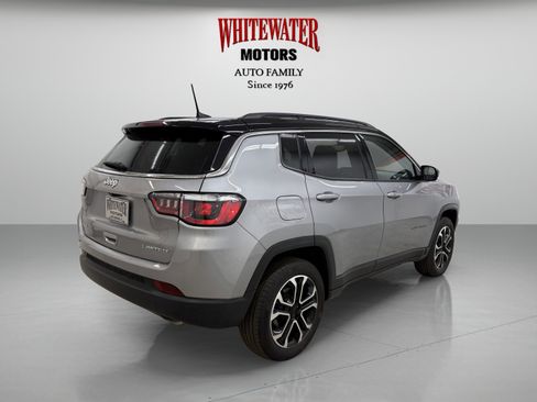 Used 2022 Jeep Compass Limited w/ Sun and Sound Group image 4