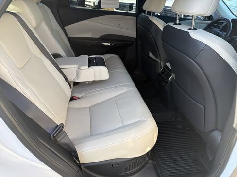 Used 2023 Lexus RX 350 w/ Accessory Package (Z1) AWD/4WD image 17