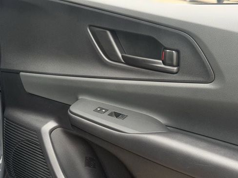 Used 2024 Toyota Prius LE image 27