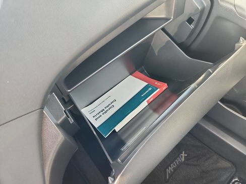 Used 2009 Toyota Matrix image 14