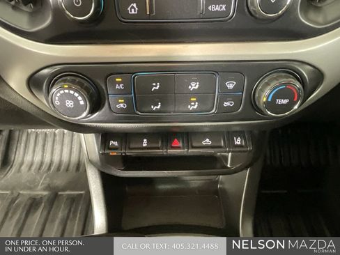 Used 2020 Chevrolet Colorado LT w/ Safety Package image 27