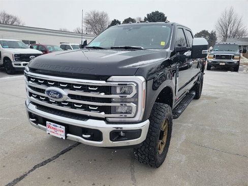 Used 2024 Ford F350 Lariat w/ Lariat Ultimate Package image 11
