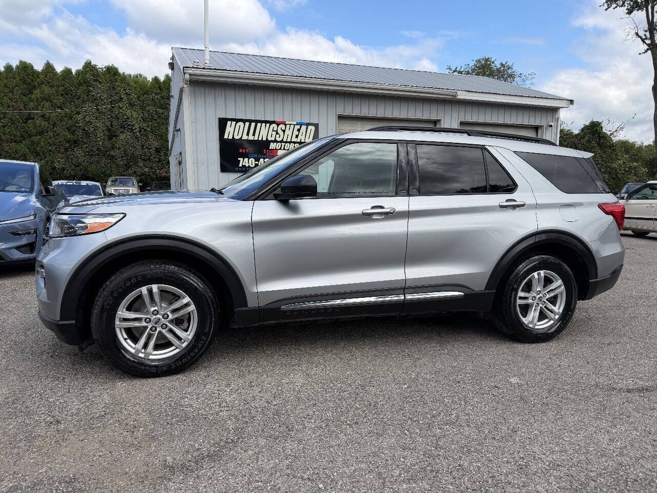 Used 2020 Ford Explorer XLT w/ Equipment Group 202A AWD/4WD image 1