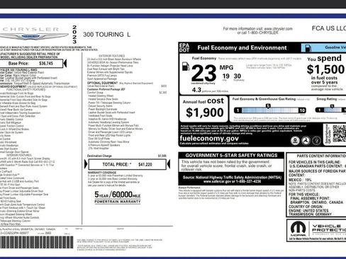 Used 2023 Chrysler 300 Touring L w/ Comfort Group RWD image 33