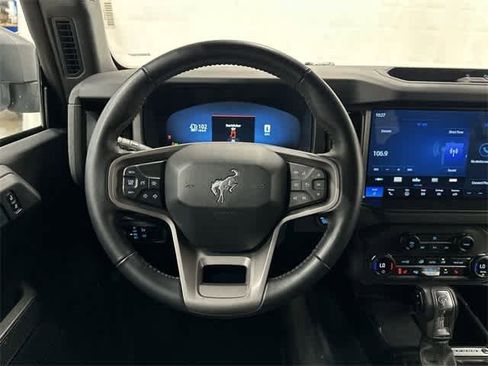 Used 2025 Ford Bronco Big Bend image 15